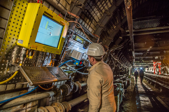 industriefoto_bergwerk-1